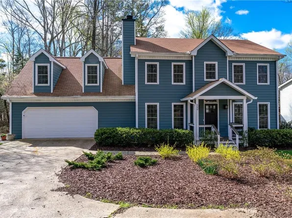 290 Oakmere Dr, Alpharetta, GA 30009