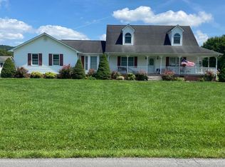 239 Blue Springs Rd, Elizabethton, TN 37643