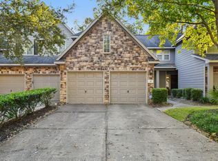 27 Endor Forest Pl, Spring, TX 77382