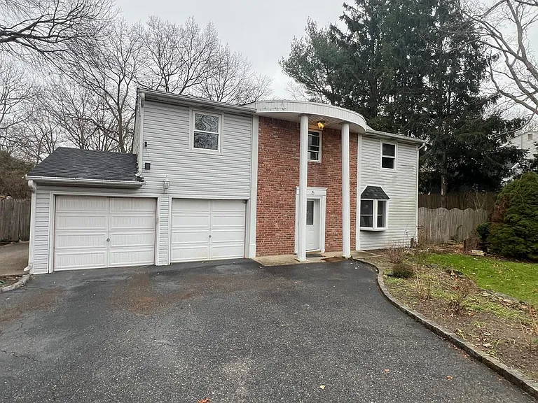 15 Beach Ave — Photo 11