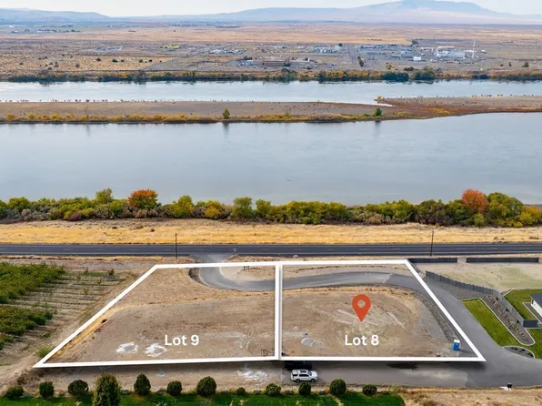 29 Columbia Bluff Lane, Pasco, WA 99301