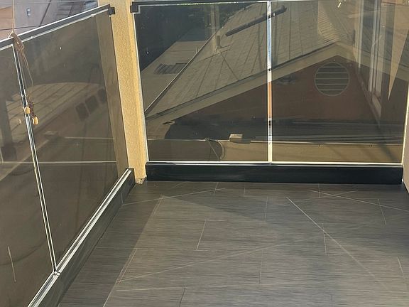 5th image of 11014 Calvert St #1