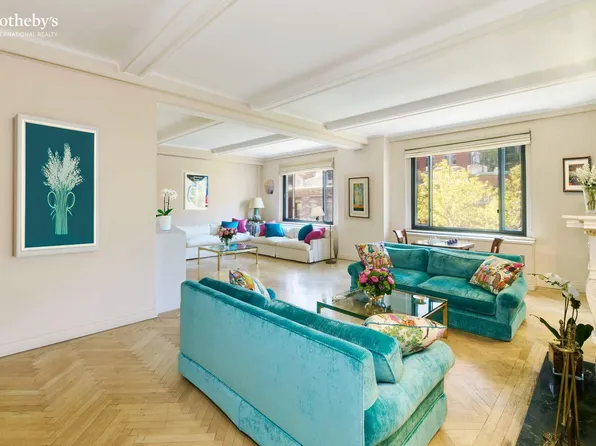 139 East 66th Street image 1 of 9