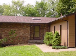 348 Hilldale Dr, Ann Arbor, MI