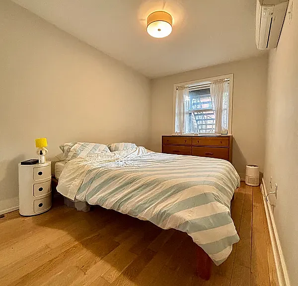 452 Van Buren St #1 — Photo 7