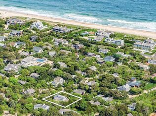 54 Gardiner Dr, Amagansett, NY 11930