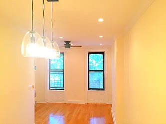 Rented by Rapid Realty Cobble Hill