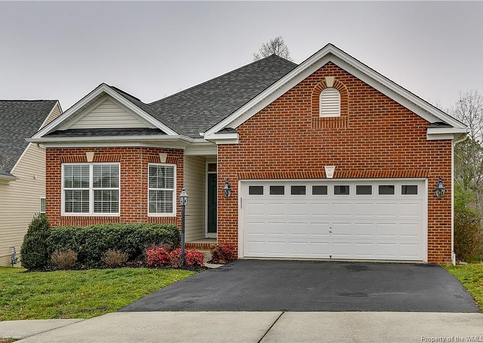 1st image of 4040 Kings Oak Ln