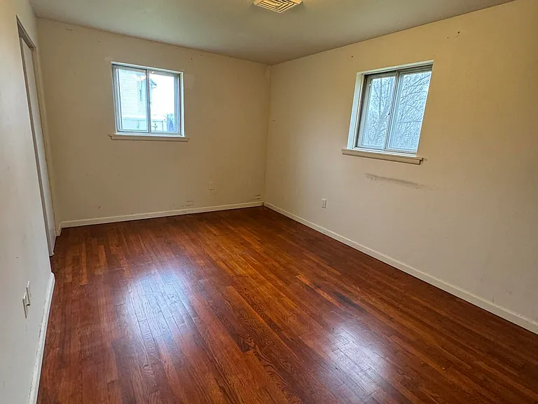 6641 Conway Rd — Photo 20