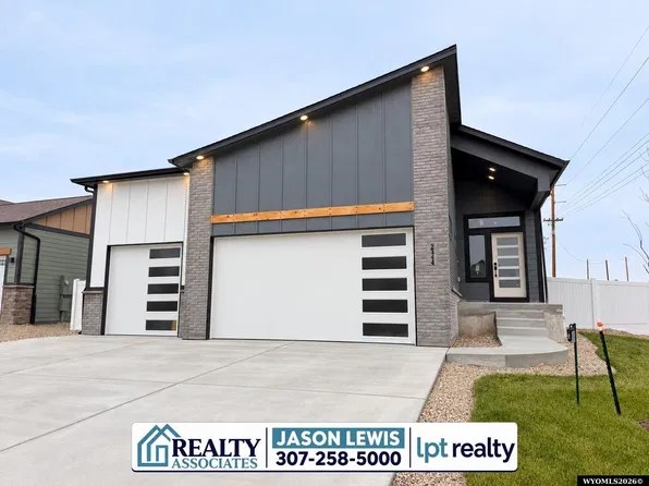 2744 Berkshire Way, Casper, WY 82609