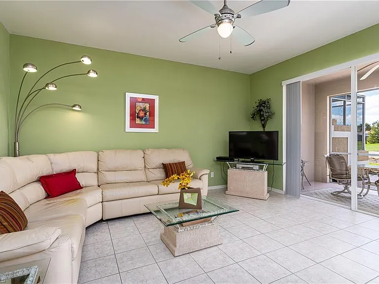 1927 Morning Sun Ln #F-27 — Photo 6