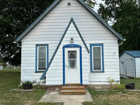 310 N Chippewa St, Shepherd, MI 48883