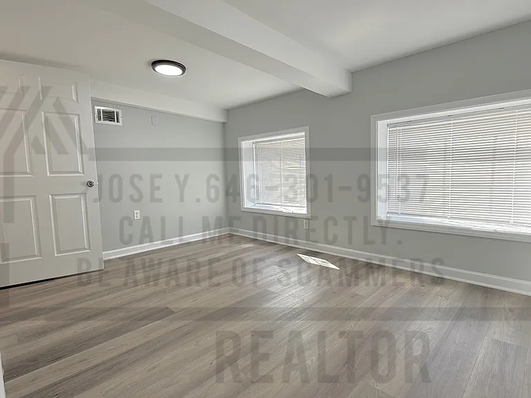 194 21st Ave #235 — Photo 10