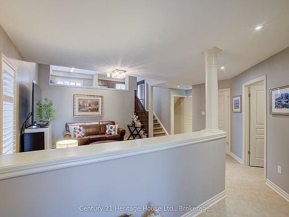 5th image of 79 Laughland Ln