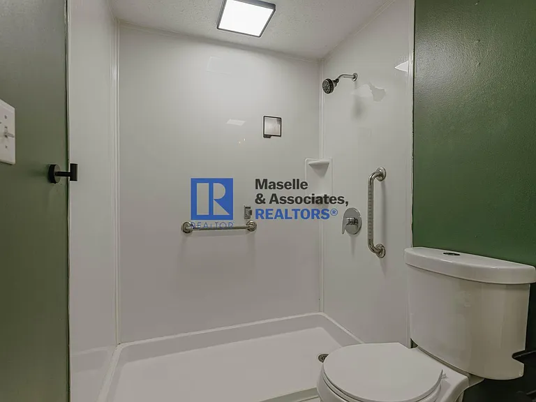 69 Sycamore Ln — Photo 23