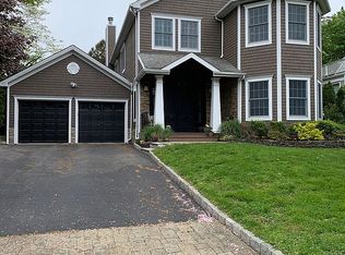 7 Chesley Rd, White Plains, NY 10605