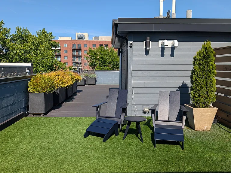 Private roof deck
