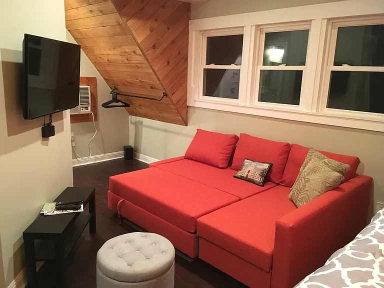 8 Elmwood Ave — Photo 17