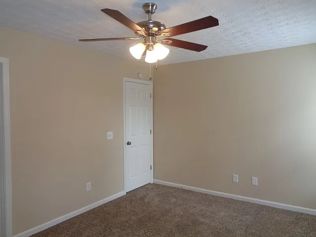 20 Kentshire Pl — Photo 12