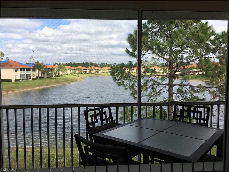 500 Robin Hood Cir #202 — Photo 19