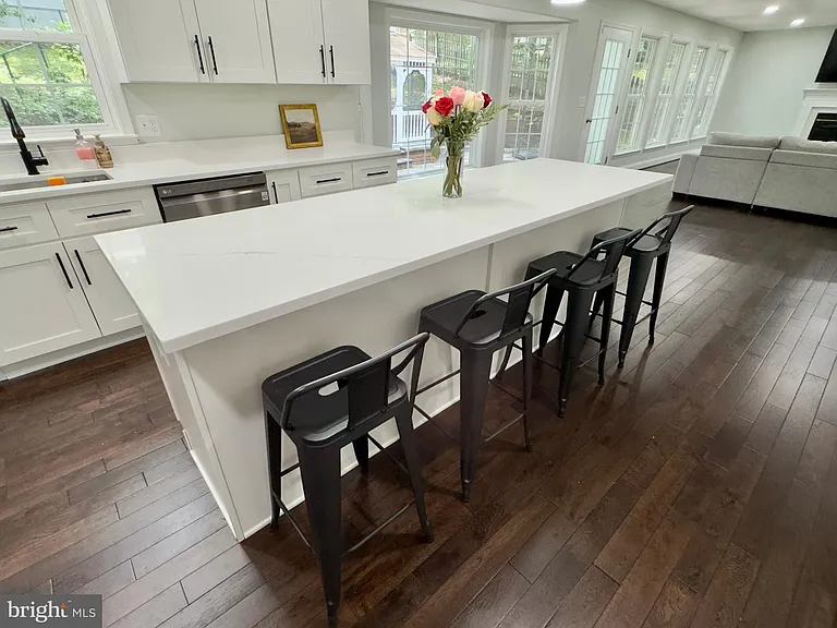 1019 John Paul Jones Dr — Photo 13
