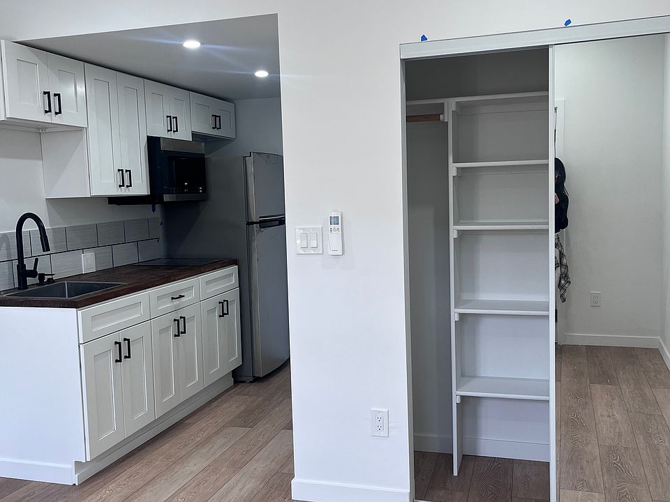 1st image of 445 Ranney St #2
