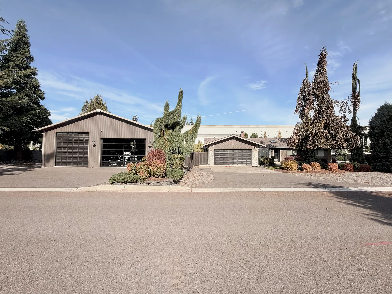 3 bed, 1542 sqft, $4,600 — Photo 1