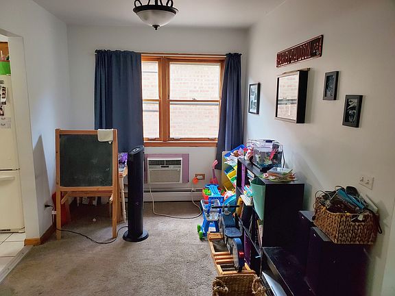 4th image of 3731 East Ave