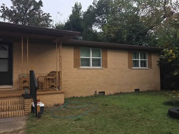 2nd image of 2604 N M St