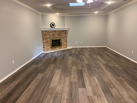 3rd image of 5415 Southside Dr