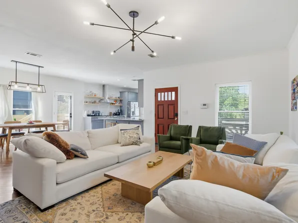 2911 E 14th St, Austin, TX 78702