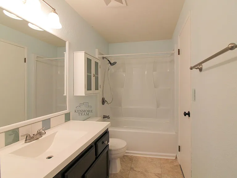 1610 Teal Ct — Photo 9