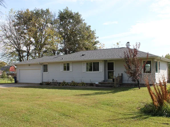 2412 178th Ln, Carlisle, IA 50047
