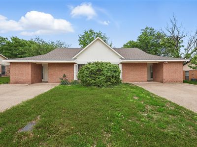708 Hillcrest Ct, Cedar Hill, TX, 75104