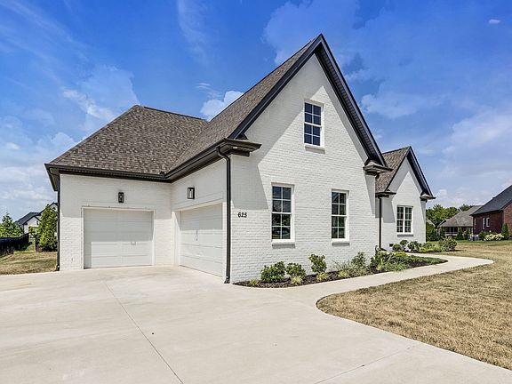 3rd image of 625 Reichert Ct