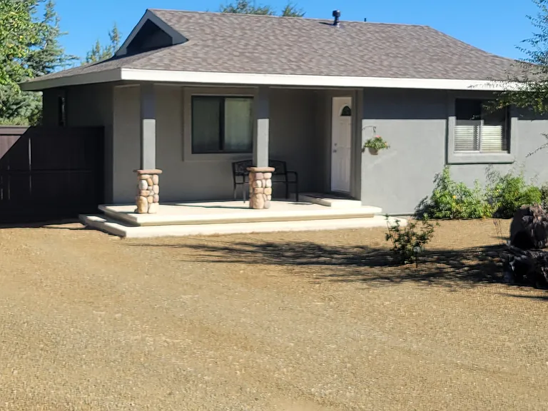 7365 N Old Cornfield Ln — Photo 2