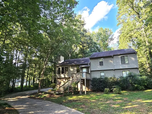 5053 Mackinac Dr, Stone Mountain, GA 30087