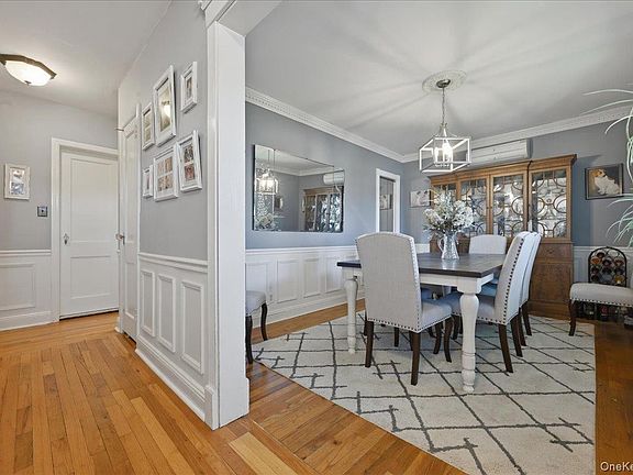 4th image of 656 5th Avenue