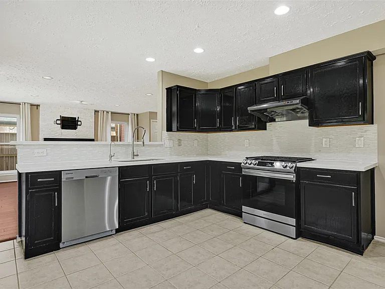 3510 Honey Creek Dr — Photo 7