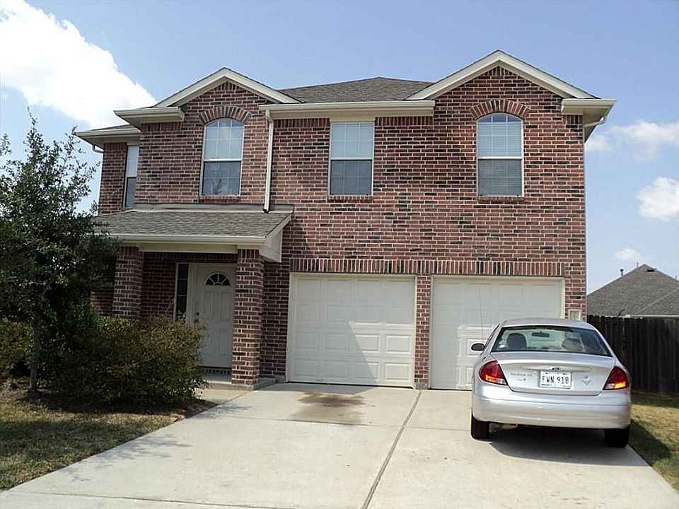 1st image of 20934 Barbons Heath Ct