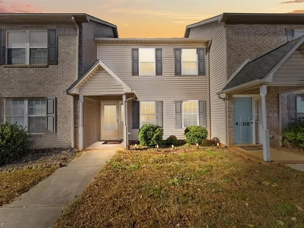 4210 Bentley Dr, Randleman, NC 27317