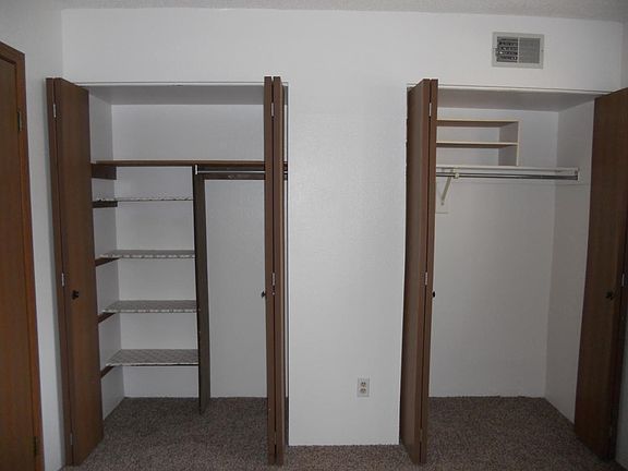 Bdrm 2 has 2 closets