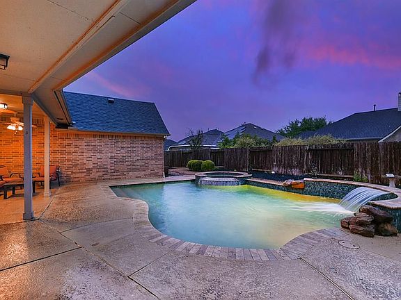 4th image of 28202 Sweet Oak Ln