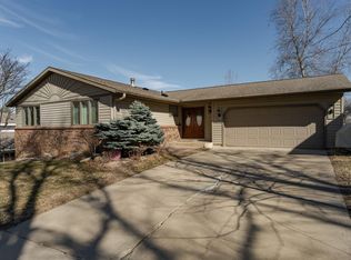 3010 6th Ave NW, Rochester, MN 55901