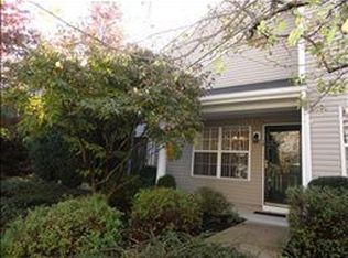 16 Four Oaks Rd, Bedminster, NJ 07921