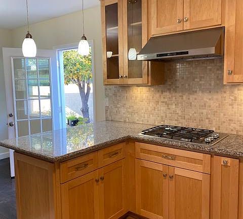 5th image of 10937 Fairbanks Way