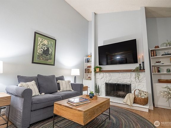 2nd image of 17514 151st Avenue SE #1-15
