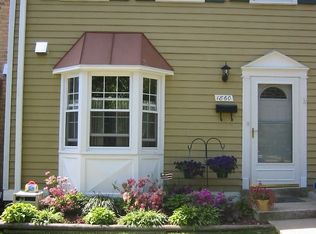 1860 Foxdale Ct, Crofton, MD 21114