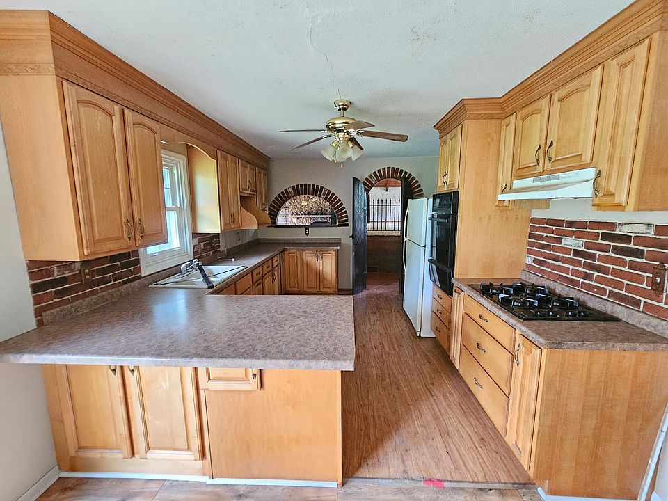 10609 32nd Ave N, Plymouth, MN 55441 | MLS #7087855 | Zillow