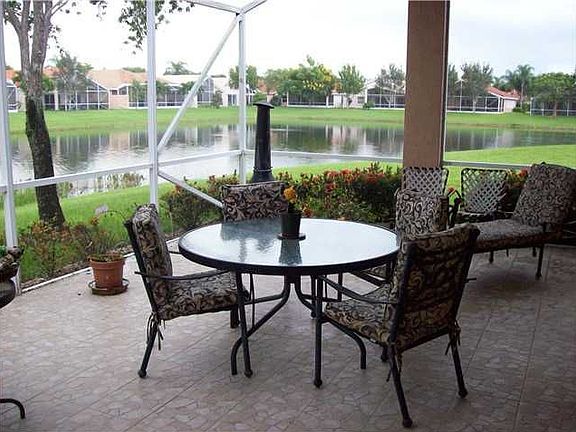 2nd image of 7201 Catania Dr